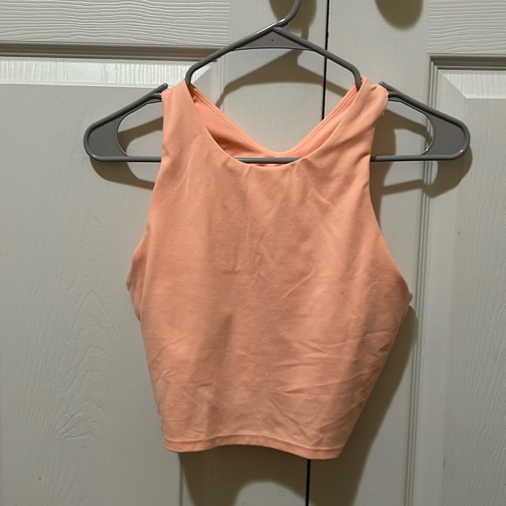 Athleta Conscious Crop